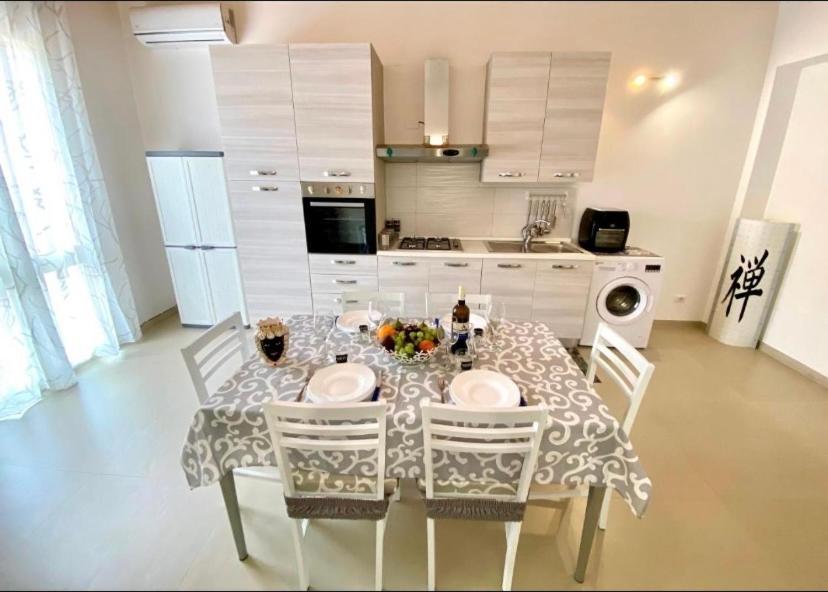 Casa Martina Appartement Avola Buitenkant foto